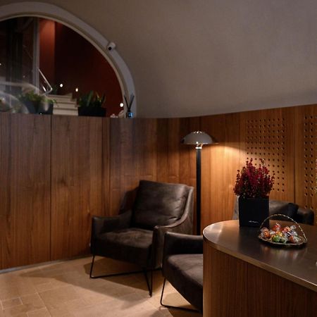 Rudolfo Hotel Lviv Bagian luar foto