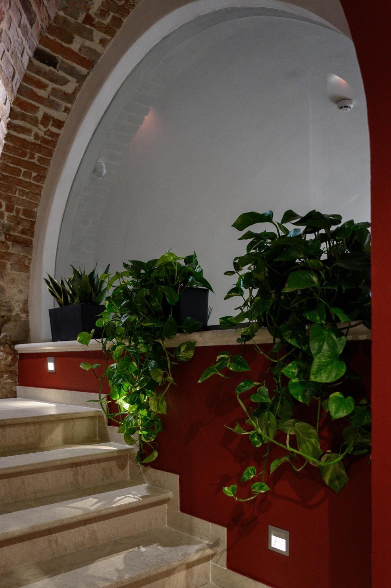 Rudolfo Hotel Lviv Bagian luar foto