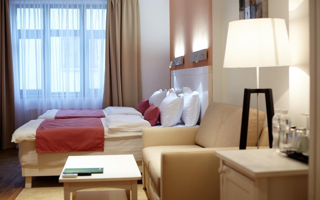Rudolfo Hotel Lviv Bagian luar foto